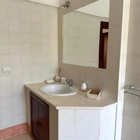 Casa Del Melograno Acquarica * Acquarica del Capo